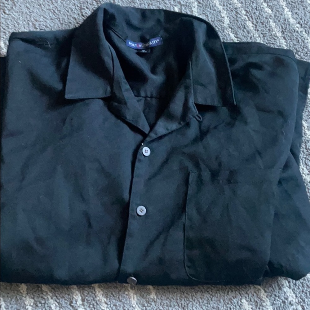 Port authority button up